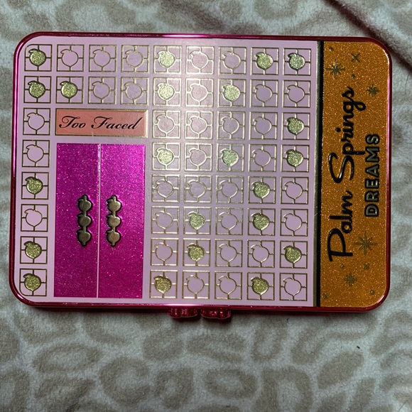 Too Faced 12 Pan Eyeshadow Palette - Picture 2 of 2